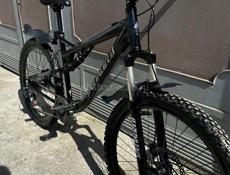 Велосипед Specialized 