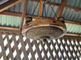 Люстра деревянная 