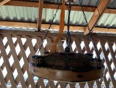 Люстра деревянная 