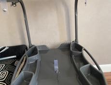 продается пеленальный столик с ванночкой 2 в 1 на колесах