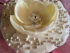 Принимаю заказы на куличи на 18-19 апреля творожные, сдобные