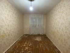 Продаю двухкомнатную квартиру третий этаж (военный городок)