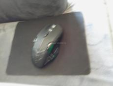 Ноутбук новый  есть 3 игры виндовс настроен 