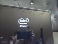 Ноутбук новый  есть 3 игры виндовс настроен 