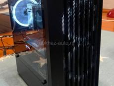 Продам системник в идеальном состоянии полный комплект клавиатура  мышка монитор и колонки