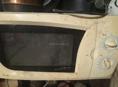 ПРОДАЁТСЯ МИКРОВОЛНОВКА 