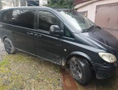 Mercedes-Benz Viano