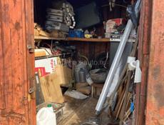 Железный контейнер 3 на 2.5