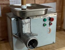 Мясорубка производственная 