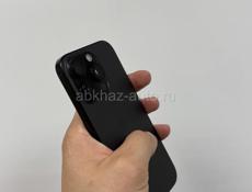 iPhone 16 pro 256 g 🔋93%