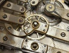 Карманные серебряные часы