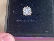 Продам золотые украшения 