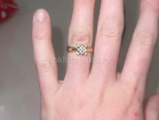 Продам золотые украшения 