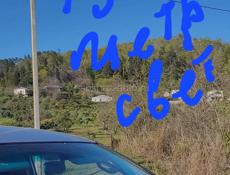 В конце каштака, 500 м море.