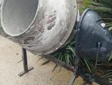 ПРОДАЁТСЯ БЕТОНОМЕШАЛКА 