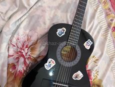 ПРОДАЕТСЯ КЛАССИЧЕСКАЯ ГИТАРА