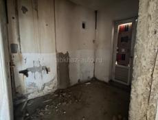 Дранда, 5-ком. кв, с видом на море, рядом аэропорт, 1,5 млн