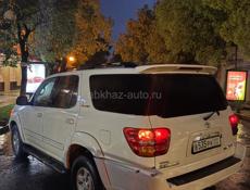 Toyota Sequoia