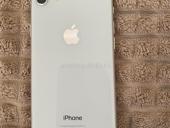 Продаю аифон 8