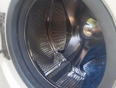 Стиральная машинка SAMSUNG WF-F1061