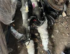 Toyota Crown рулевая рейка полный привод, капот , фары, 