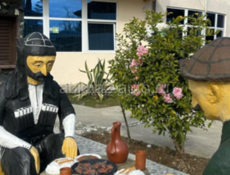 В Апацху Звандрипш требуется Официант