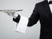 Ищу работу официантов шведскую линию или раздатчиц еди 2 человека работали по 5 лет.Звонит по вацапу 