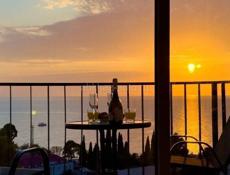 4- ХЭТАЖНАЯ ГОСТИНИЦА В ГАГРЕ