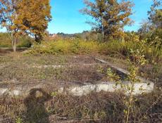 Продаю участок на Мочарке 6 сотик фундамент сделано документы есть берег рядом шикарное место срочно