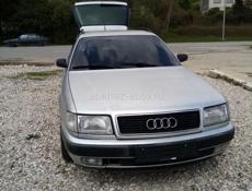 Audi 100