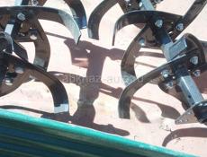 Срочно продается два крота с прицепом один новый