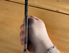 продаю айфон 12 про макс срочно в отличном состоянии торг есть  