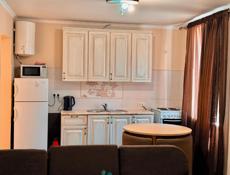 Сдается двухкомнатная квартира до конца июня 