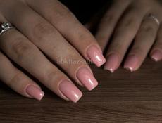 Маникюр с гелевым покрытием 1000₽