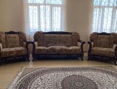 Диваны, стол со стульями 