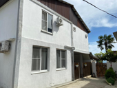 Дом в Гудауте 1-я береговая линия 