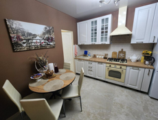 Дом в Гудауте 1-я береговая линия 