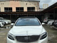 Mercedes-Benz S-Класс
