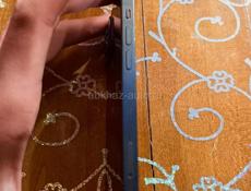 Продам айфон 13 256гб