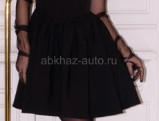 Продам новое платье 