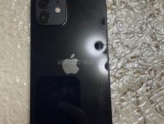 Продаю айфон 12