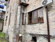 1,5 - К. КВАРТИРА В ЦЕНТРЕ СУХУМА