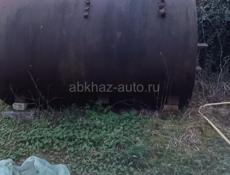 Железный бак