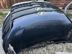Toyota Voxy капоты и много других запчастей в наличии и под заказ 