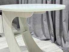 Продам журнальный столик , новый стекло дерево не подошел по размеру 