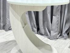 Продам журнальный столик , новый стекло дерево не подошел по размеру 