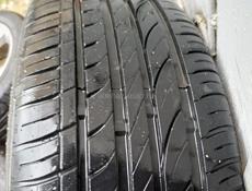 R17 225/50