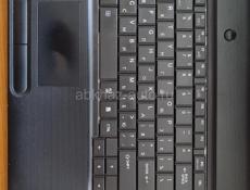 Ноутбук Toshiba 