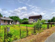 Земельный участок 