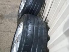 Диски с шинами 